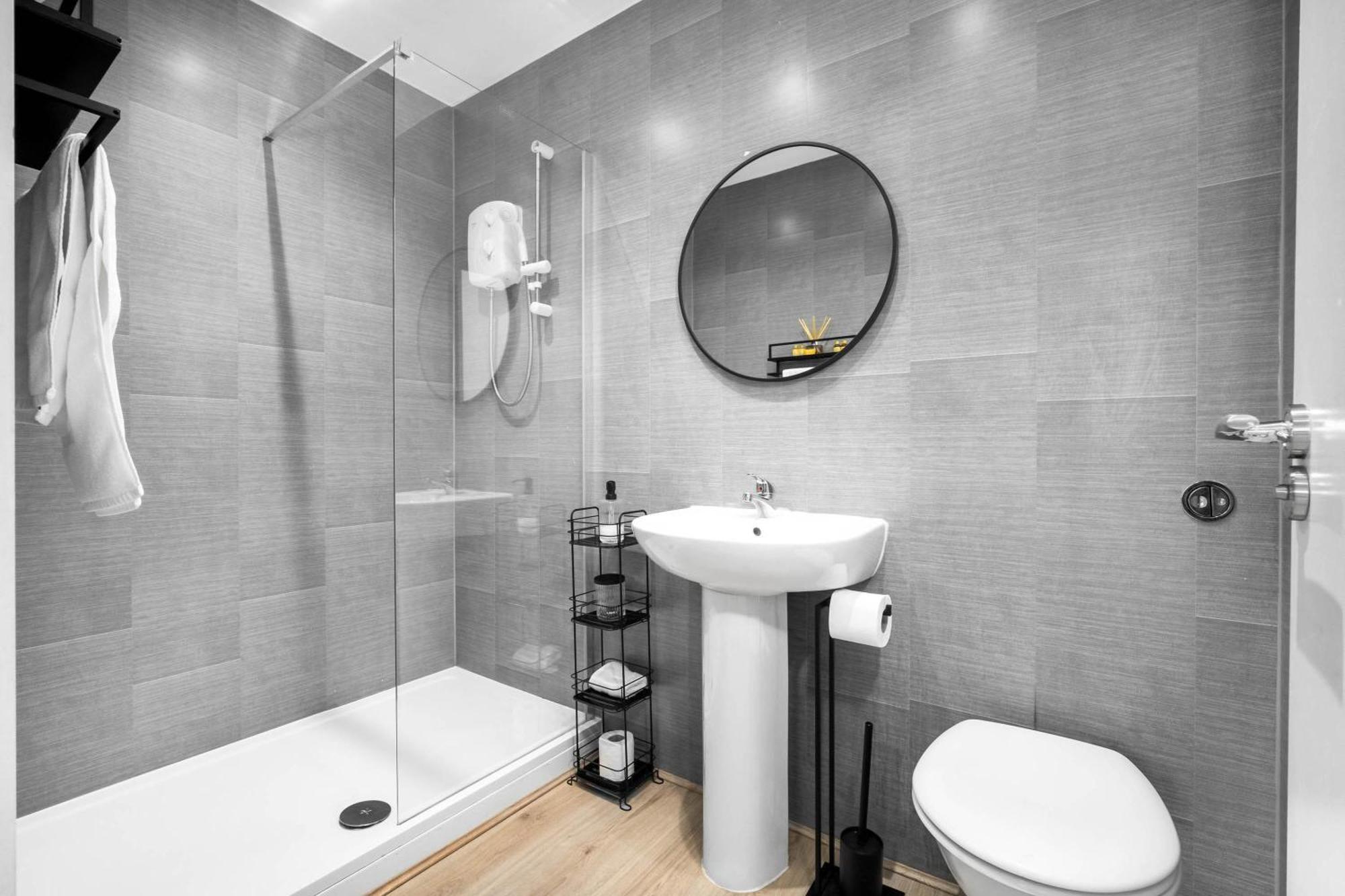 Luxe Apartment With Private Parking In Gated Complex - Close To Jq & City Centre - Top Rated - 7Sh Μπέρμιγχαμ Εξωτερικό φωτογραφία